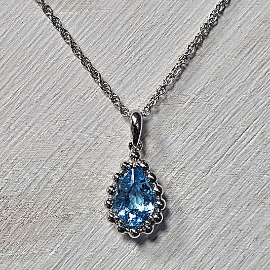 14k White Gold 1.55 ct Pear Shaped Blue Topaz Solitare Pendant