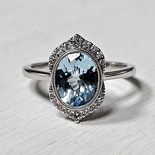 14k White Gold 1.56 Ct Aquamarine and 0.14 ctw Diamond Ring