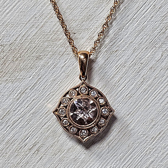 14k Rose Gold 0.98 Ctw Morganite and 0.15 Ctw Diamond Pendant