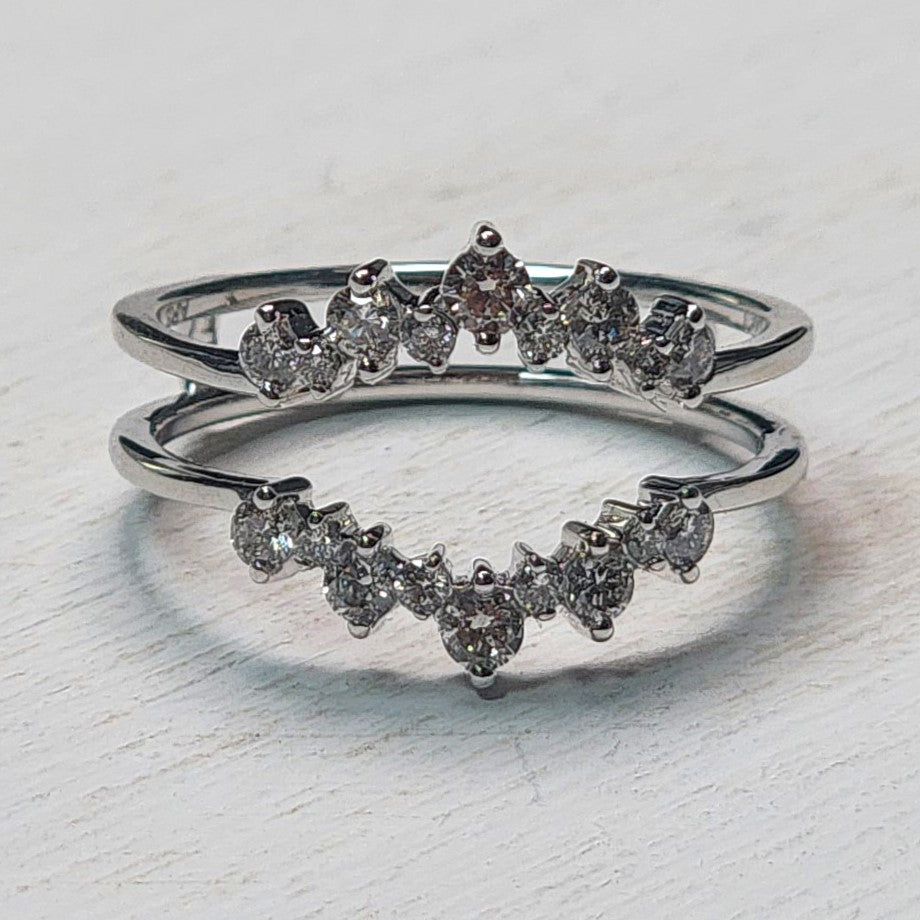 14k White Gold .49ctw Diamond Ring Guard