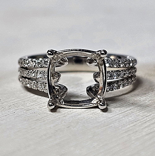 14k White Gold 0.46 Ctw Three Row Diamond Engagement Ring Mounting