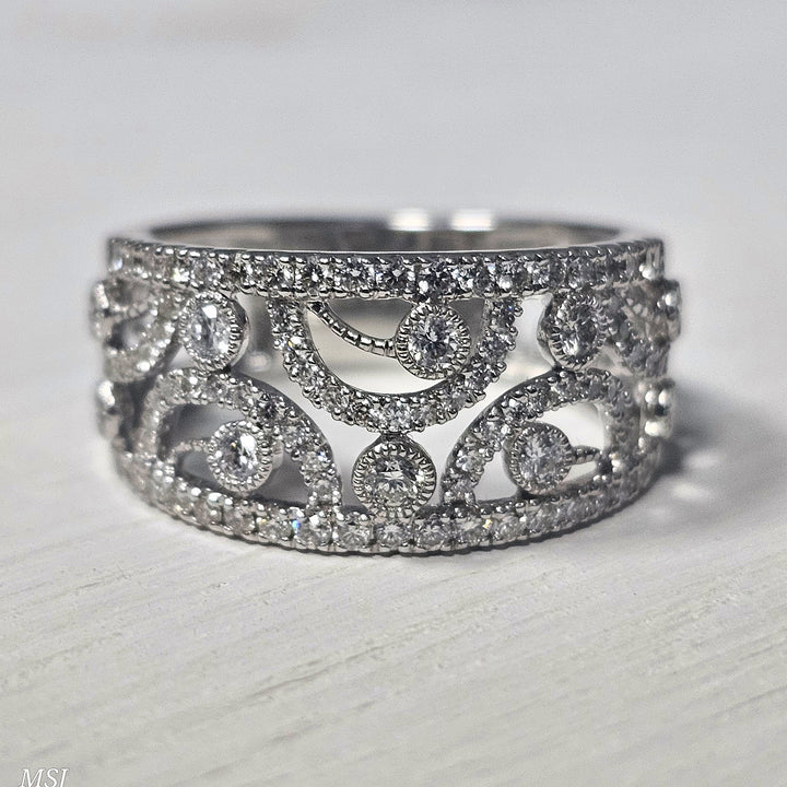 14k White Gold .80ctw Decorative Diamond Band