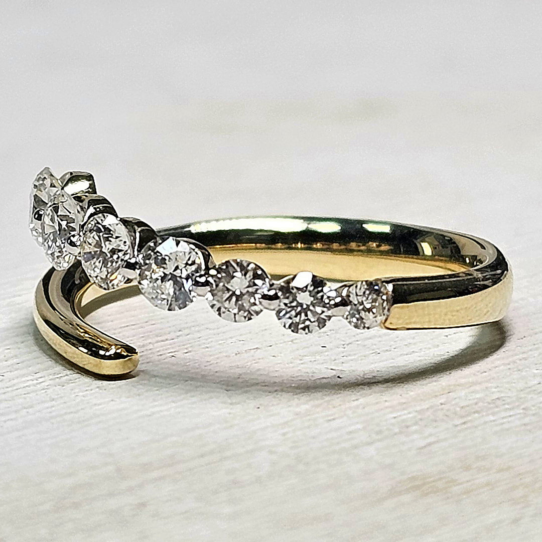14k Yellow Gold Open Bypass Ring With Graduated Diamond 0.82ctw