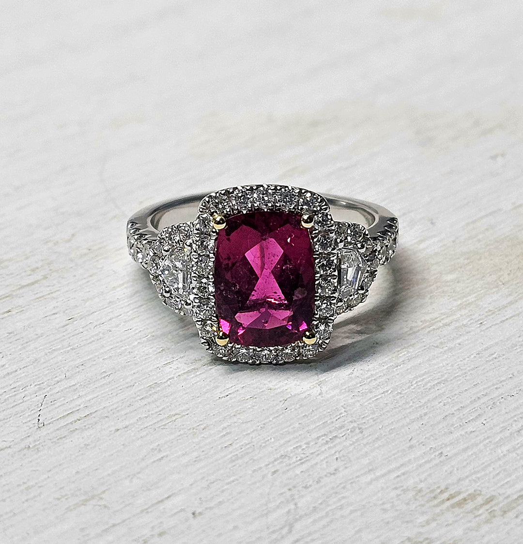14k White Gold Pink Sapphire annd Diamond Ring
