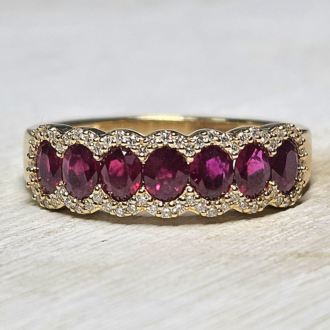 14k Yellow Gold Oval Ruby and Diamond Band 1.19 TGW