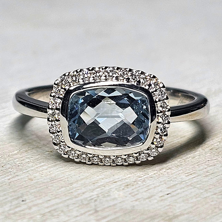 14K White Gold East-to-West Aquamarine & Diamond Ring 1.10 TGW
