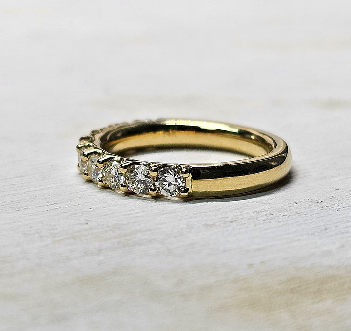 14k Yellow Gold 1.00 Ctw 10 Stone Round Diamond Band