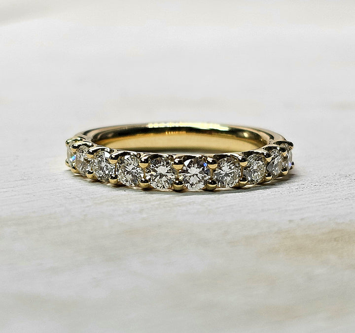 14k Yellow Gold 1.00 Ctw 10 Stone Round Diamond Band