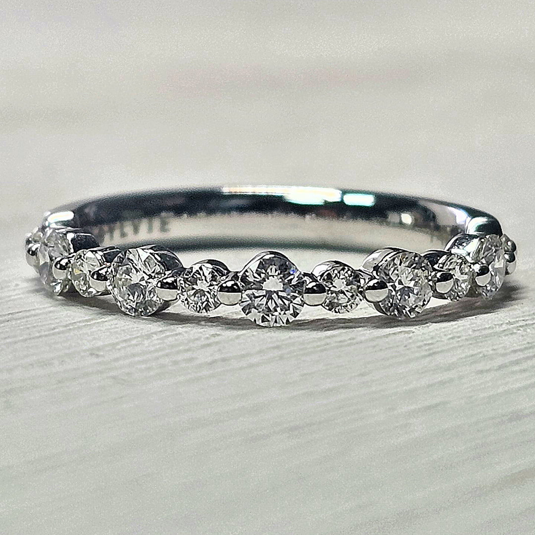 14K White Gold .58ctw Diamond Alternating Shared Prong Wedding Band