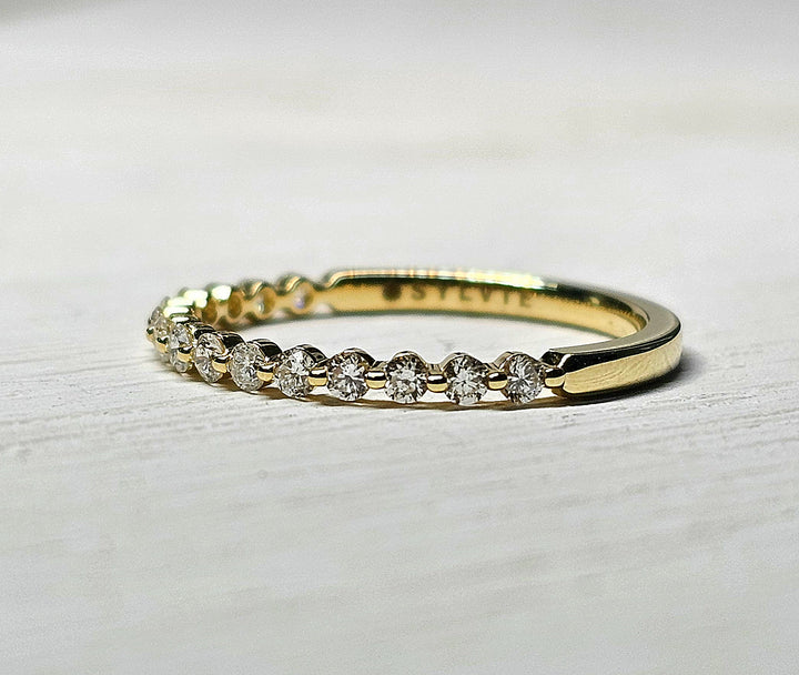 14k Yellow Gold Shared Prong Diamond Band .30cttw