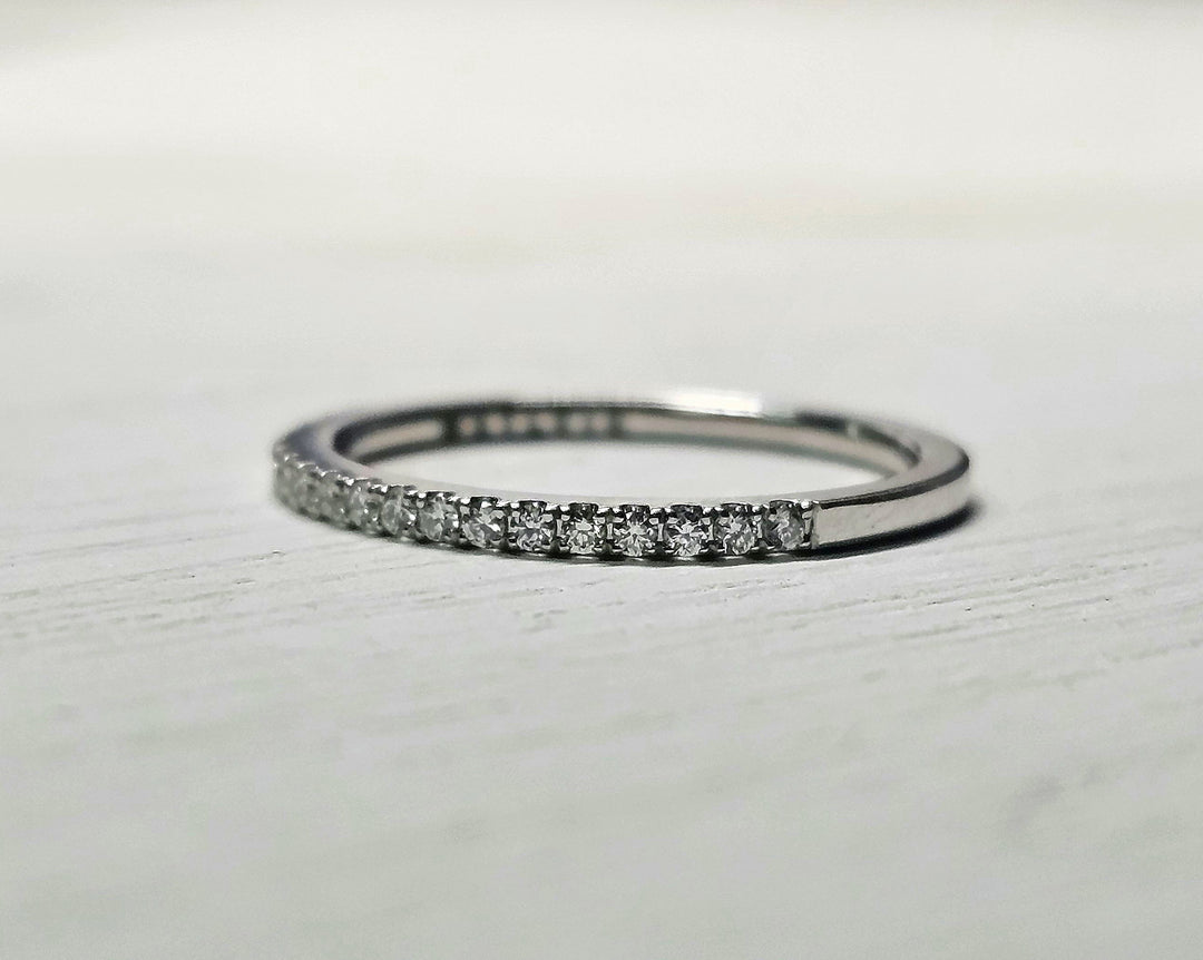 14k White Gold Diamond Band .16ct