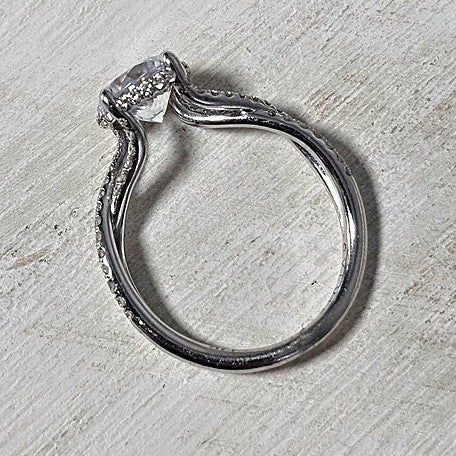 14k White Gold 0.39 Ctw Twisted Diamond Shank Engagement Ring Mounting