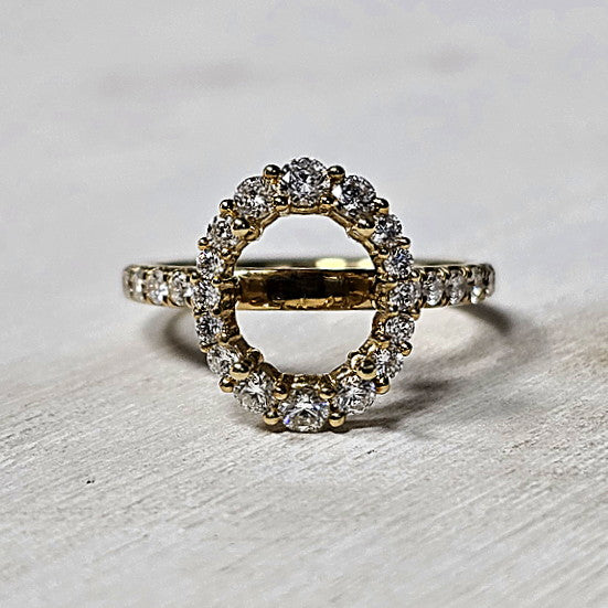 14k Yellow Gold 0.76 Ctw Graduating Halo Diamond Engagement Ring Mounting