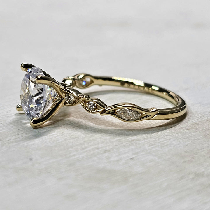 14k Yellow Gold .19ctw Sylvie Mounting