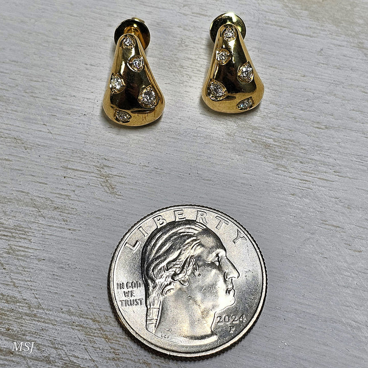 14k Yellow Gold Diamond Sylvie Shell Set Earrings .26ctw