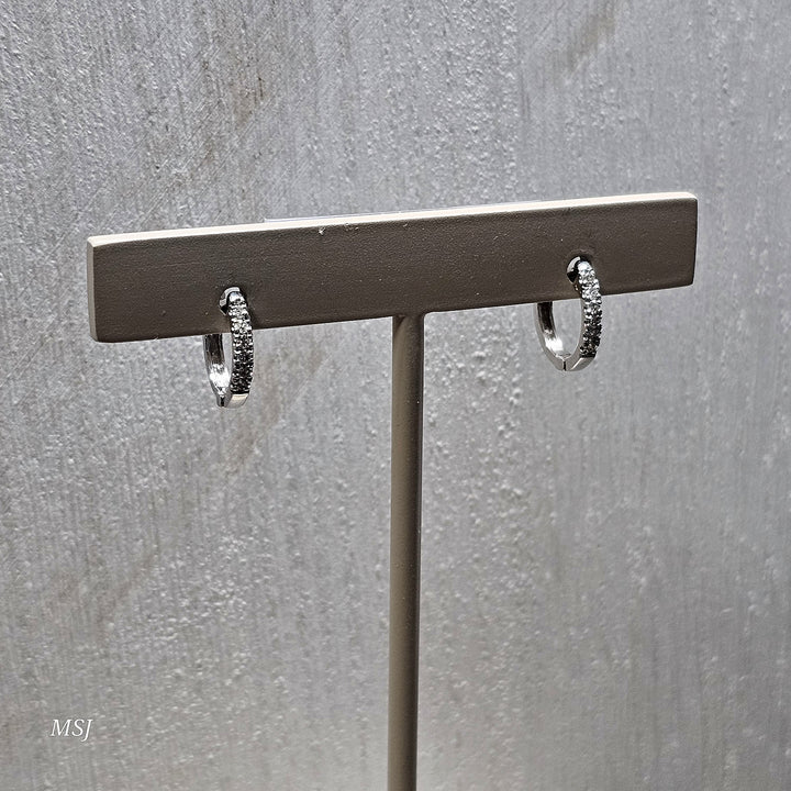 10k White Gold .12ctw Huggie Diamond Hoops