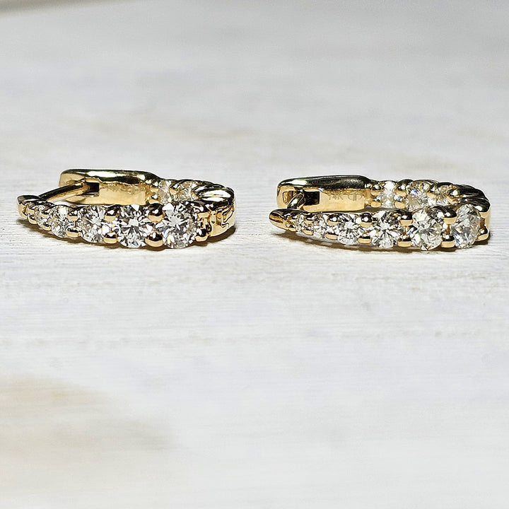 14k Yellow Gold Graduated Inside Out Diamond Huggie Hoop Earrings 1ctw