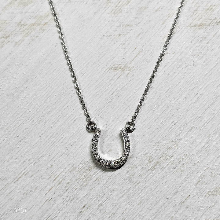 10k White Gold .13ctw Horseshoe Pendant