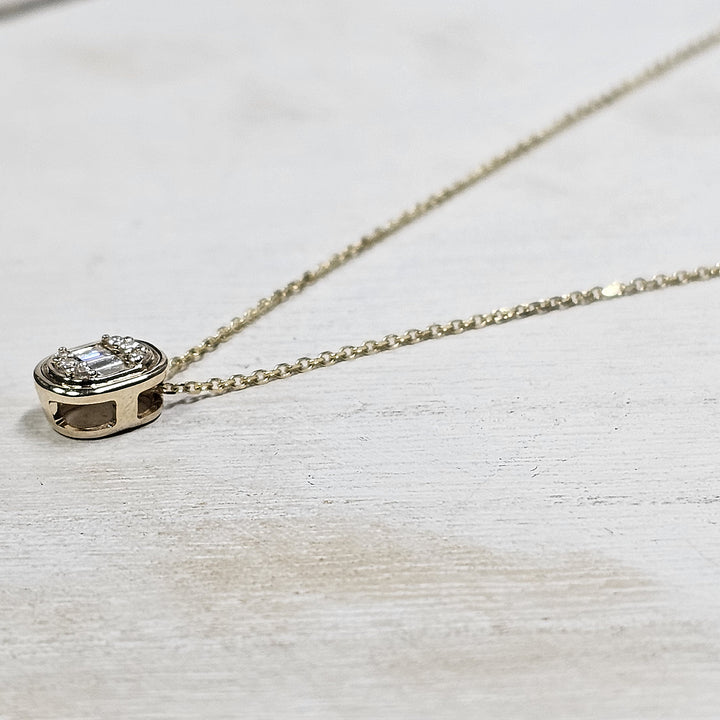 14k Yellow Gold Round and Baguettte Diamond Necklace .12ctw