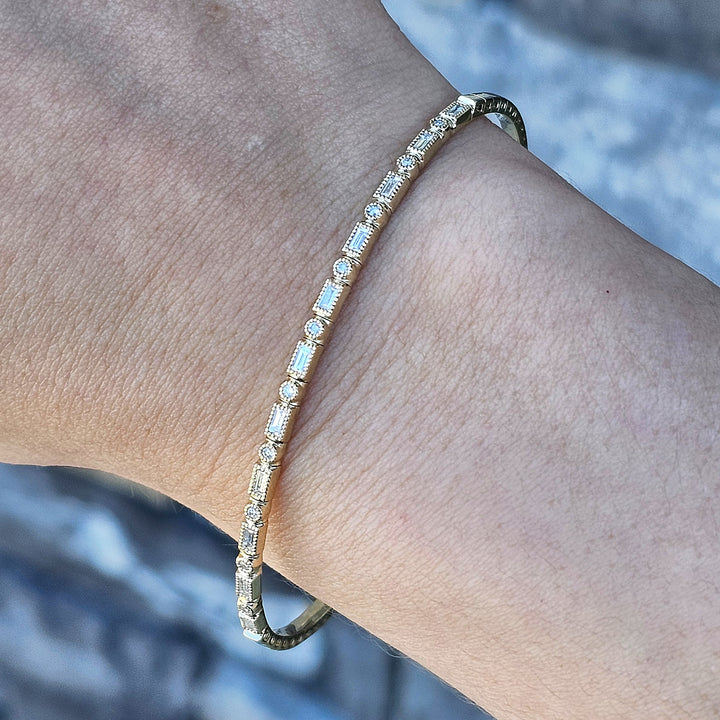 14k Yellow Gold .38ctw Flex Bangle Bracelet
