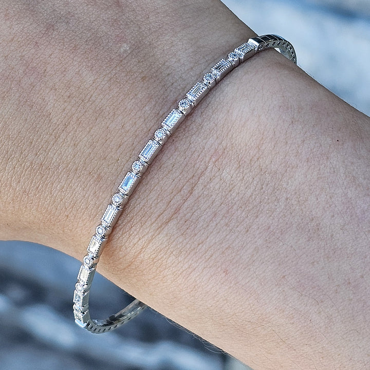 14k White Gold .38ctw Flex Bangle Bracelet