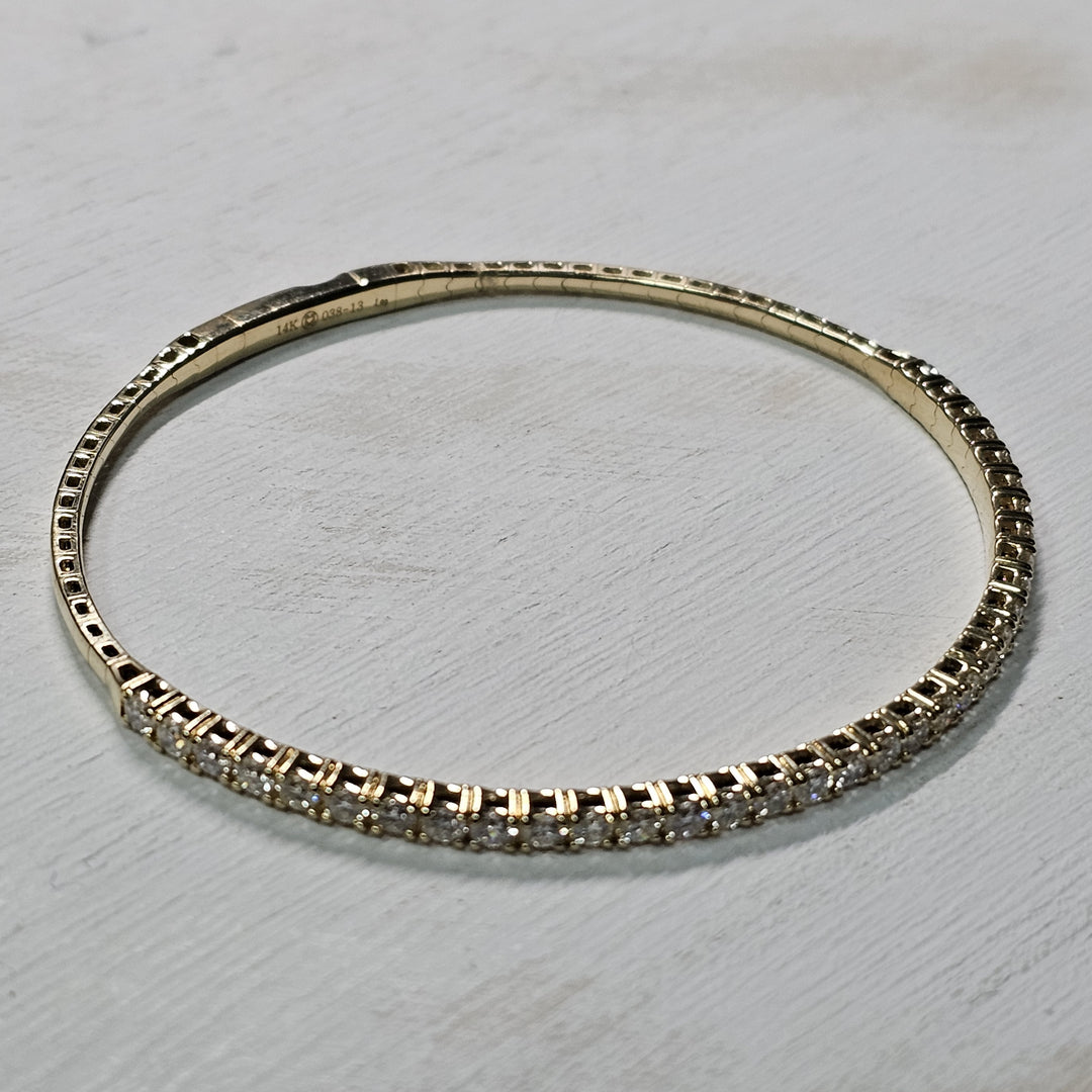 14k Yellow Gold 1.95ctw Diamond Flex Bangle