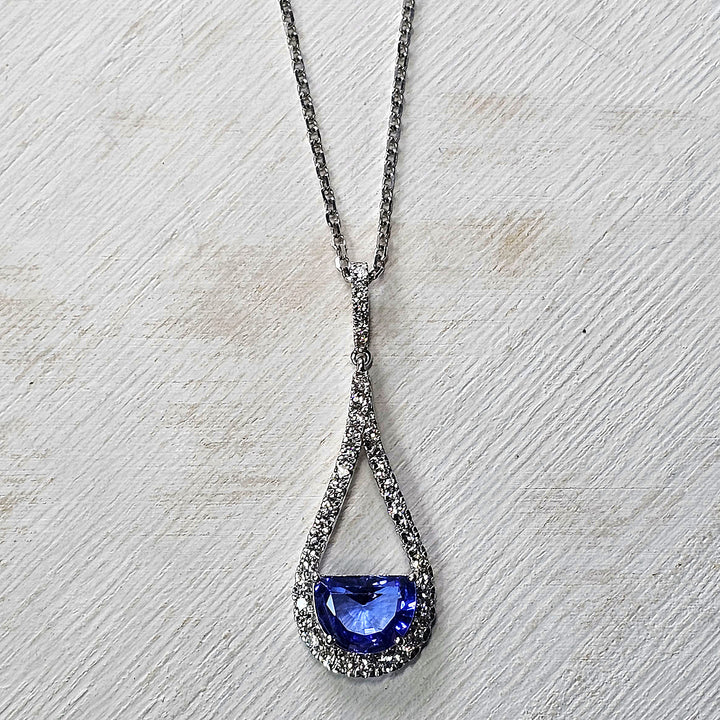 14k White Gold Tanzanite and Diamond Statement Necklace 2.35 TGW