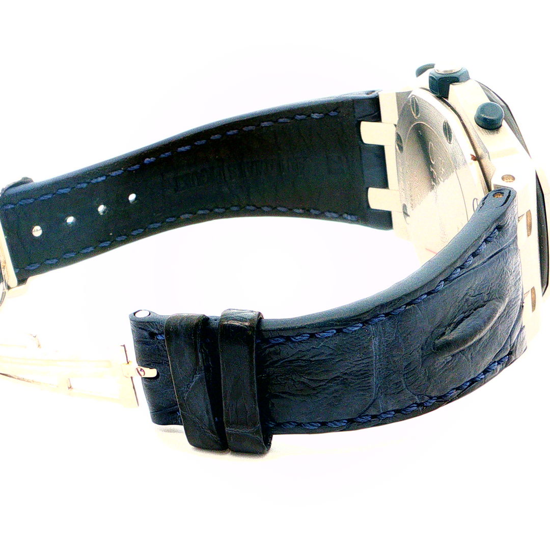 Pre- Owned Audemars Piguet "Navy" 26020st