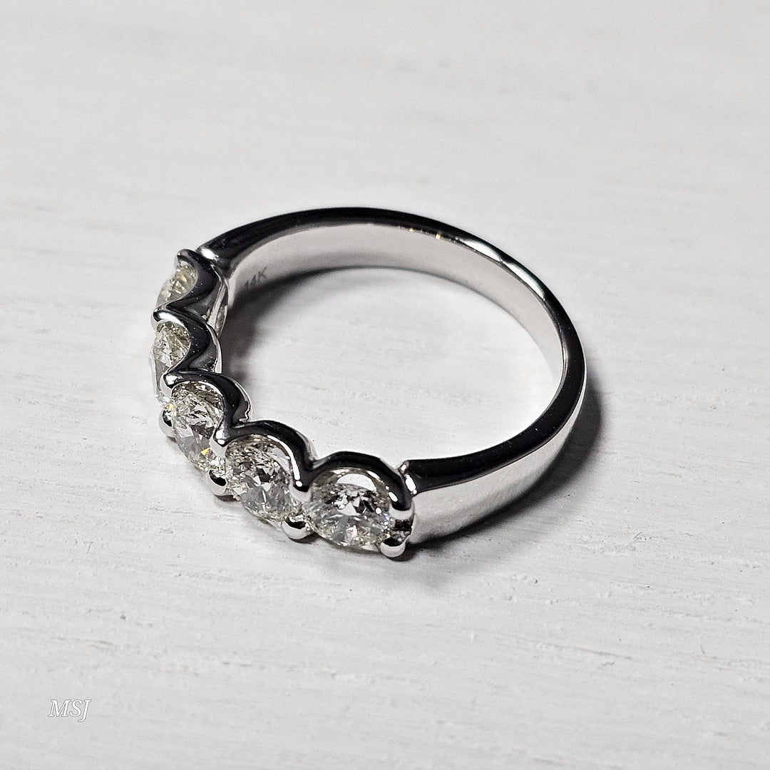14k White Gold 1.50ctw Prong Set Diamond Band