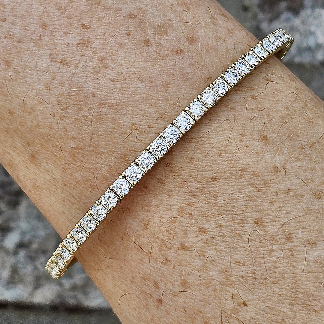 14k Yellow Gold 2.98 Ctw Diamond Flex Bangle Bracelet