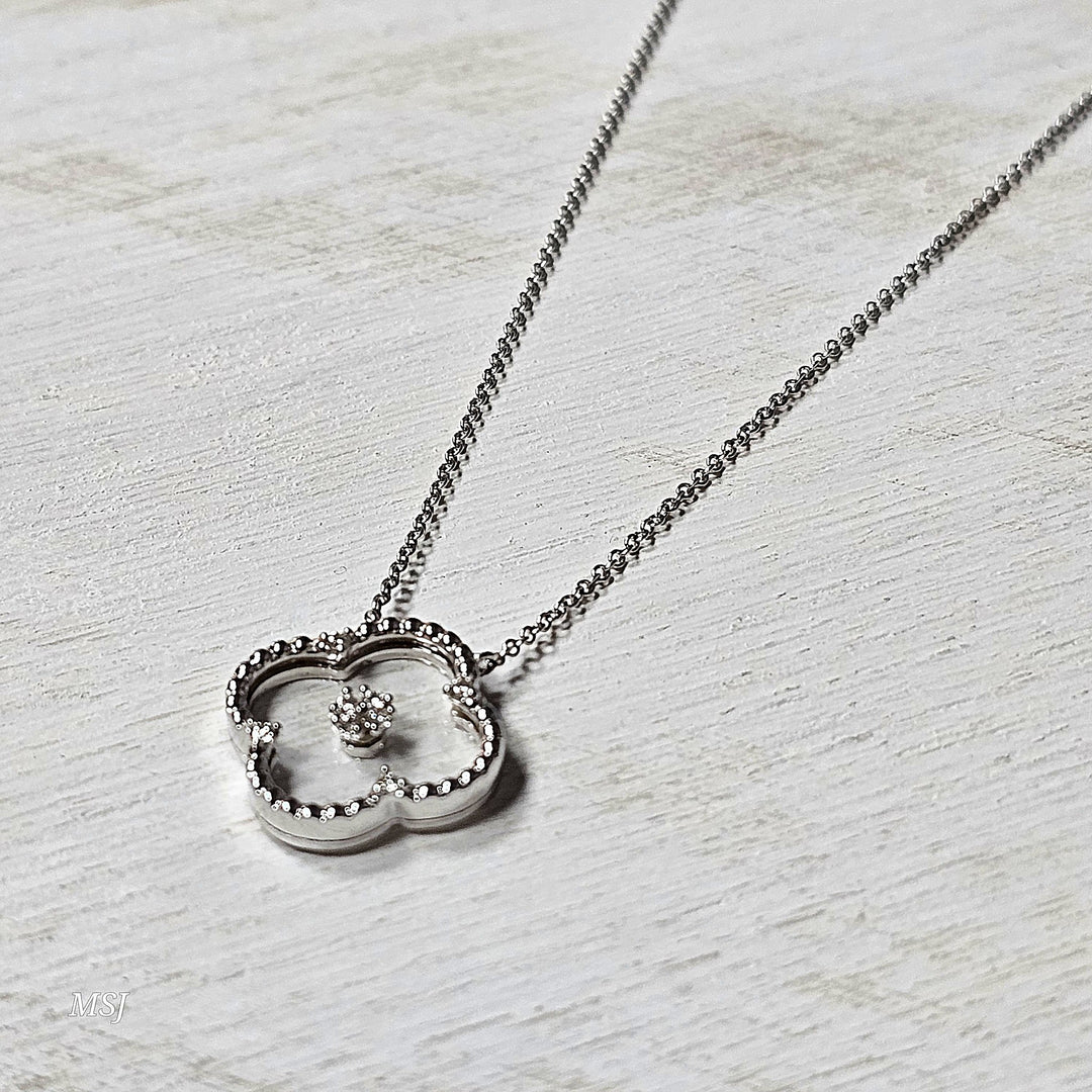 14k White Gold .06ct Transparent Clover Pendant