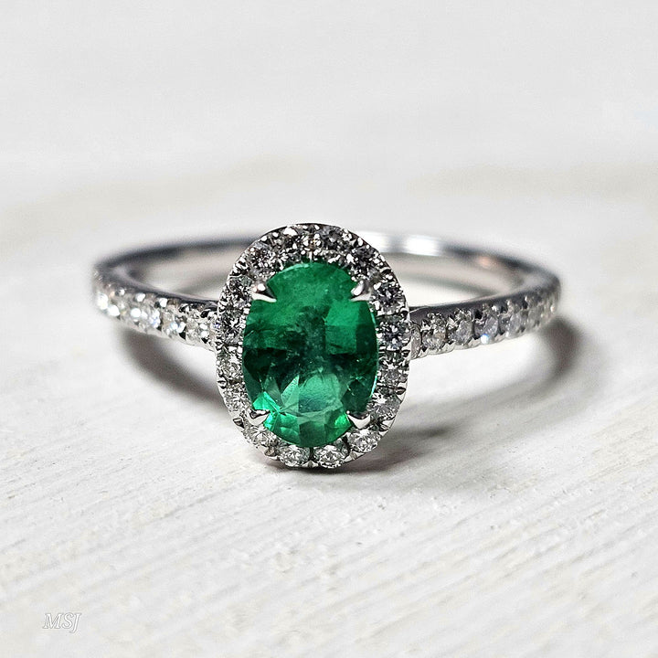 18k White Gold 1.12ctw Emerald and Diamond Halo Ring