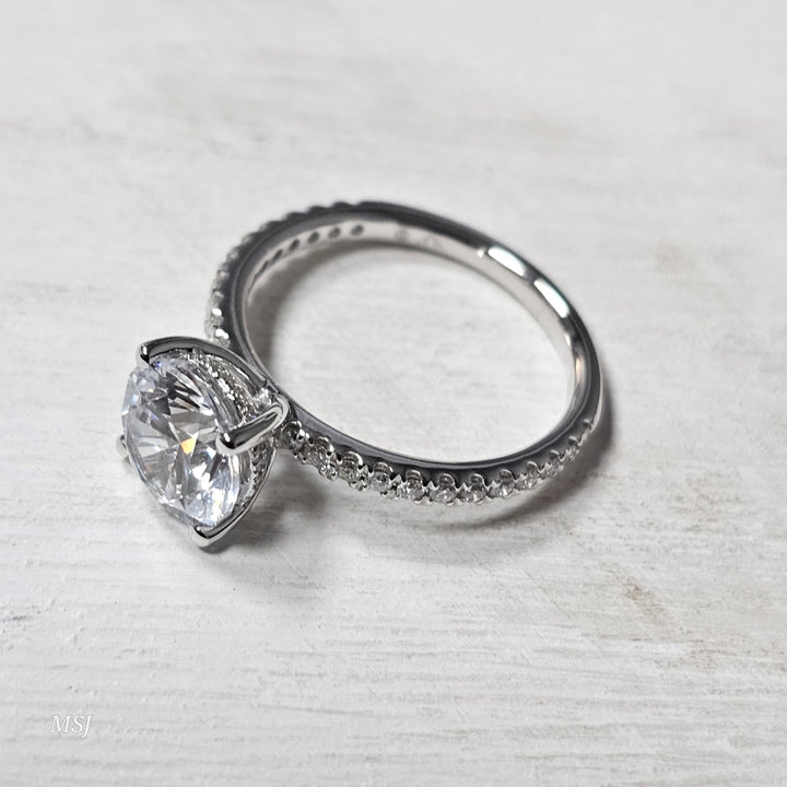 14k White Gold 33 ctw Diamond Engagement Ring Mounting