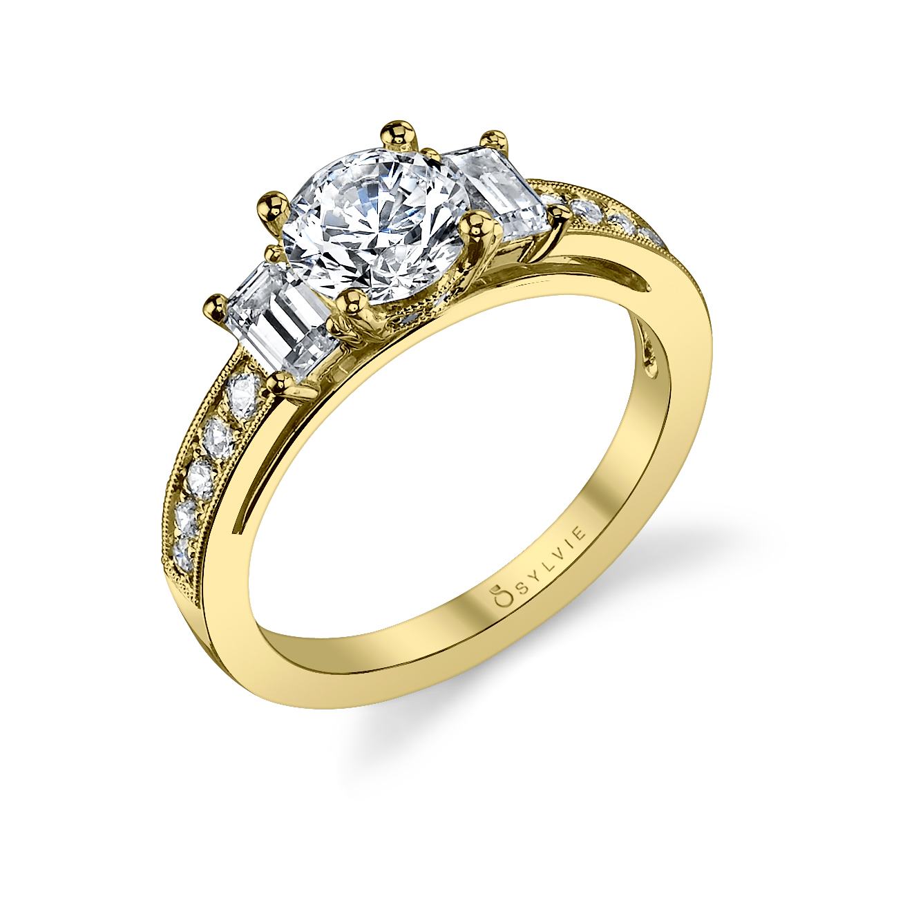 Buy Exciting Single Diamond Ring- Joyalukkas
